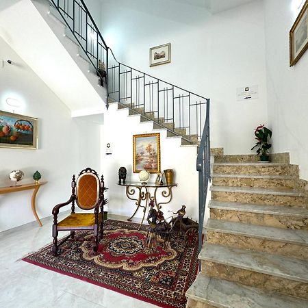 Casa Ferrante Hotel ชีนิซี ภายนอก รูปภาพ